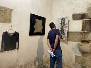 Exposition Dominique Potard à la chapelle Saint-Maudez en Lanvellec - Sabrina